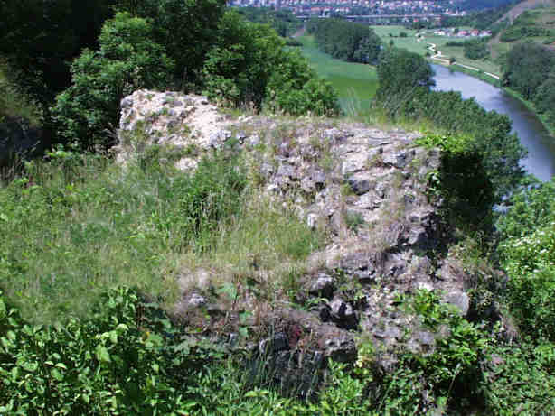 Tetín - pozůstatky věže